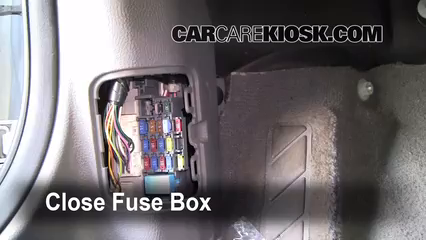 2004 mazda 6 fuse box